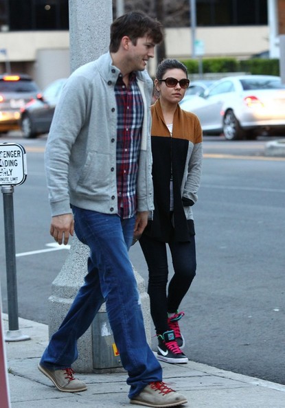 Ashton Kutcher & Mila Kunis