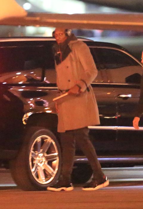 Please contact X17 before any use of these exclusive photos - x17@x17agency.com Khloe Kardashian and Lamar Odom together after months of drama following the overdose at a brothel in Nevada  feb 10, 2016 X17online.com