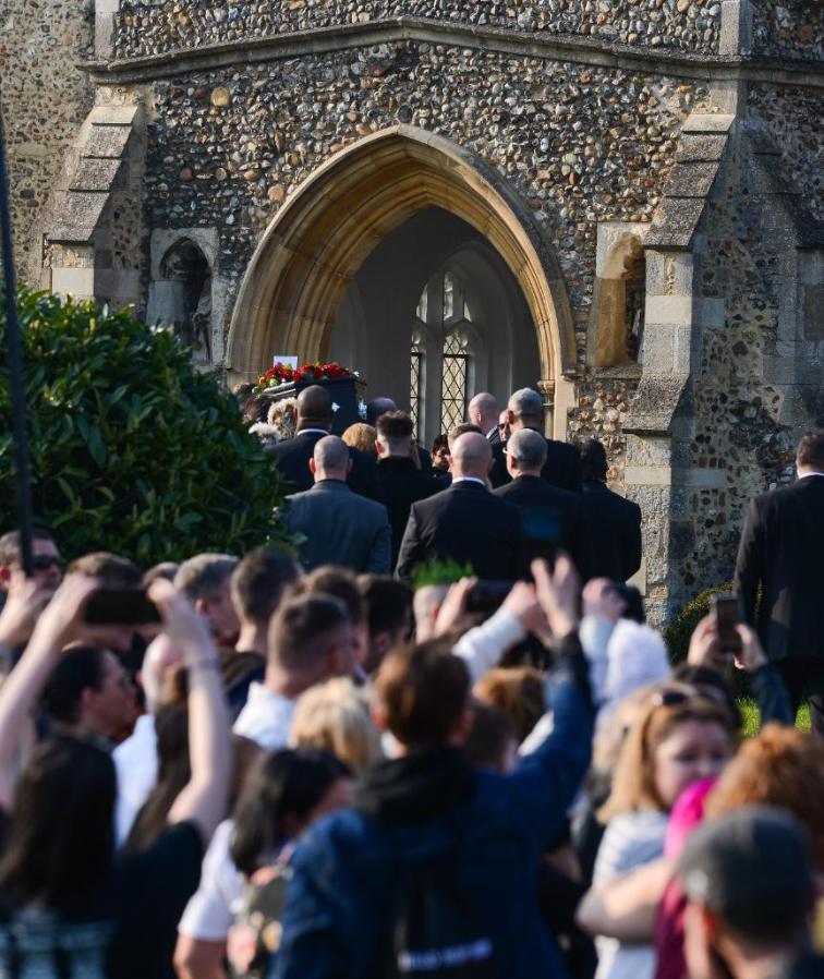 4,w=756,q=high,c=0.bild4