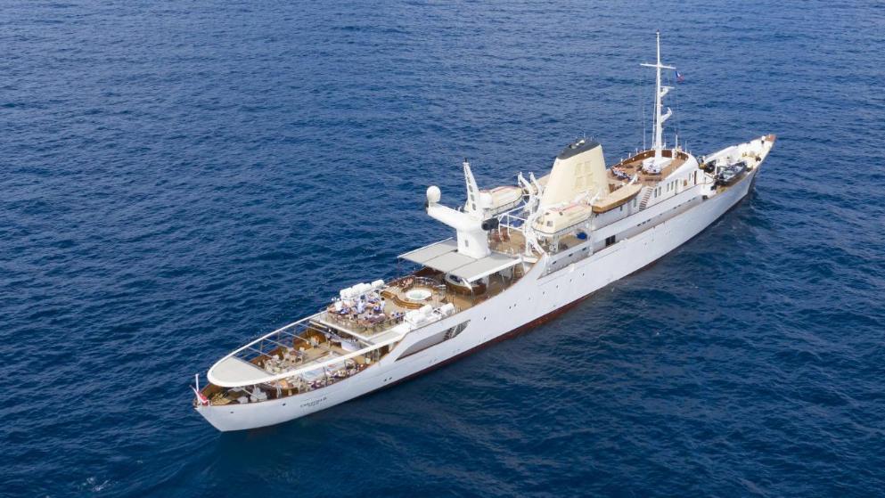 2,w=993,q=high,c=0.bild