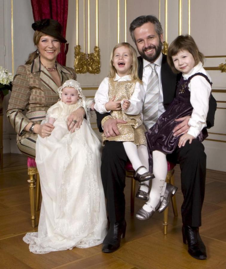 1,w=756,q=high,c=0.bild2